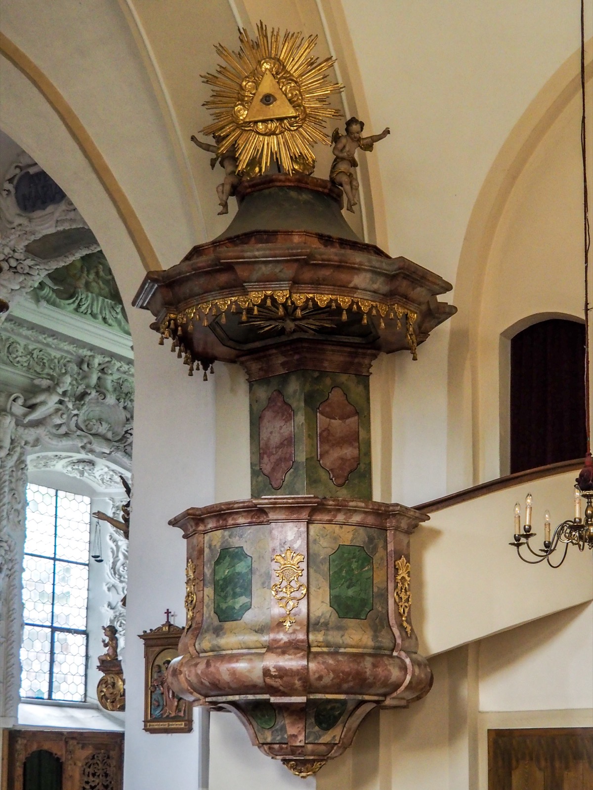 Preekstoel in Pfarrkirche Sankt Oswald, Kalwang