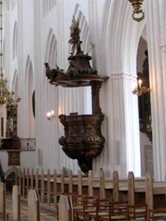 Preekstoel in Sankt Knuds Kirke, Odense