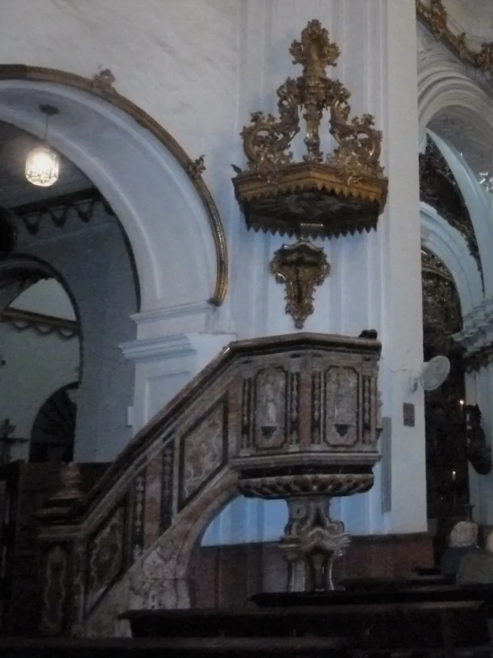 Pulpit at Iglesia san Francisco, Cadiz
