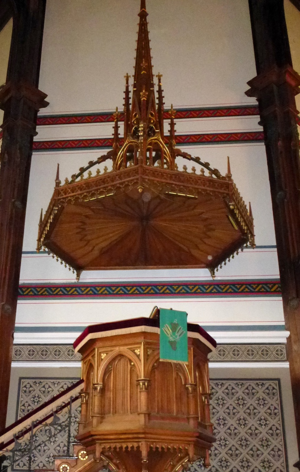Preekstoel in Johanneskirken, Bergen