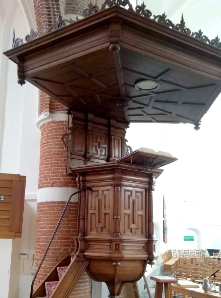 Pulpit at kleine kerk, Steenwijk