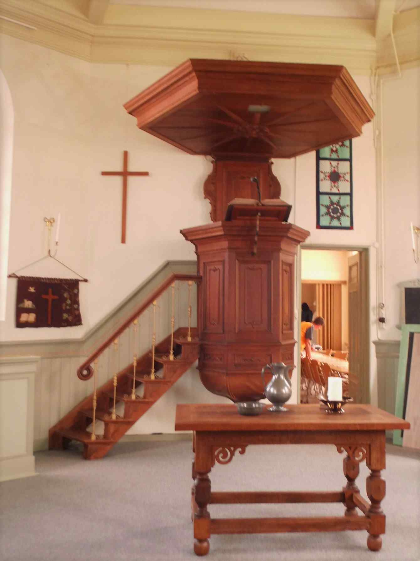 Preekstoel in Doopsgezinde kerk, Berltsum