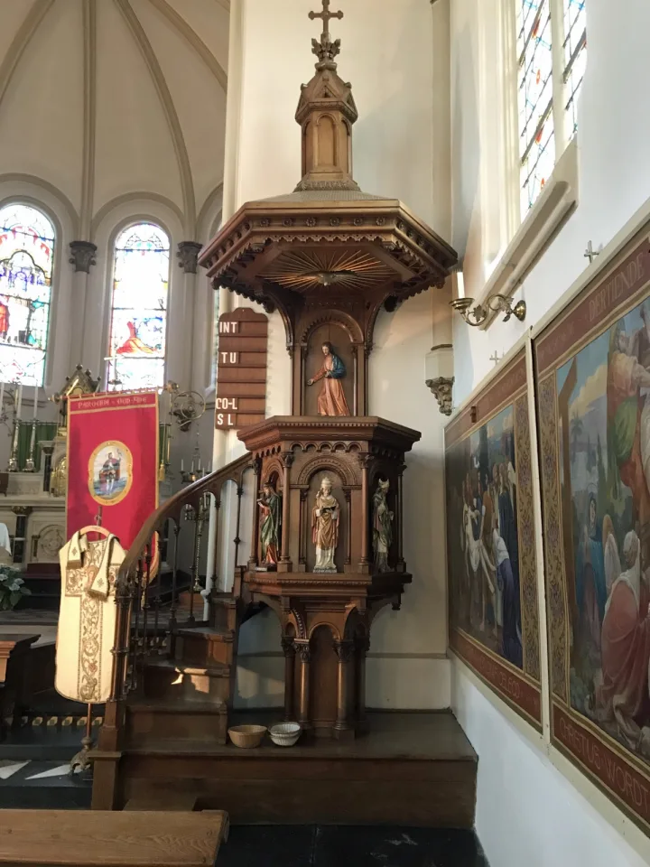 Pulpit at Sint Bavokerk, Oud Ade