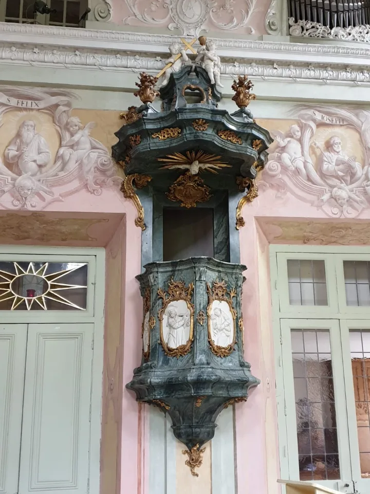 Preekstoel in Schlosskapelle Clemenswerth, Sogel