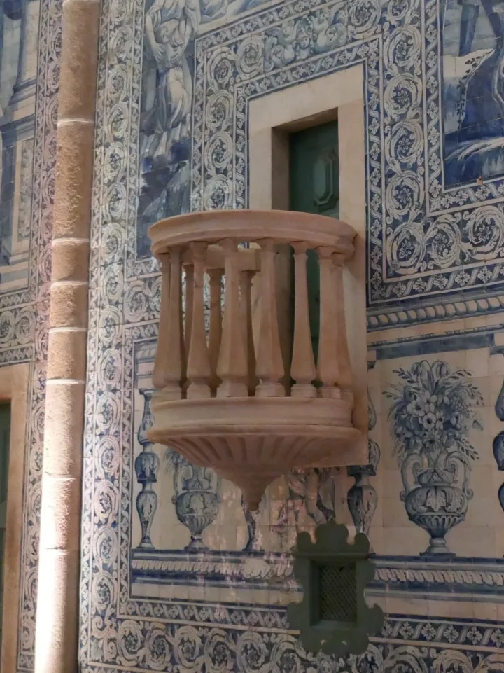 Pulpit at Igreja de Sao Joao Evangelista, Evora