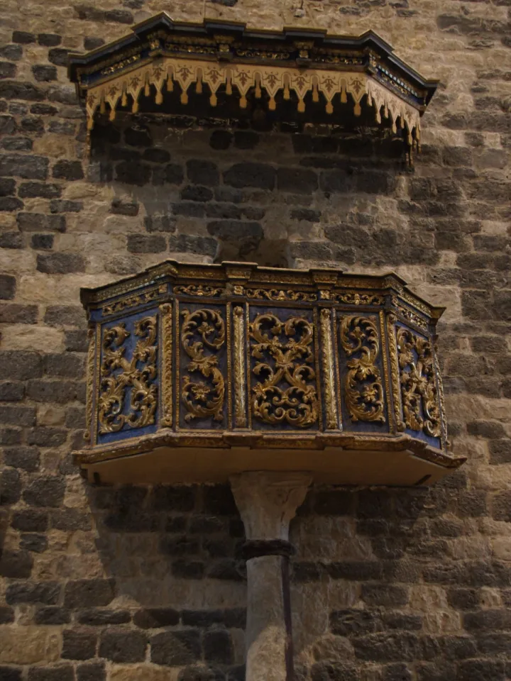 Pulpit at Basilica di Saccargia, Sassari