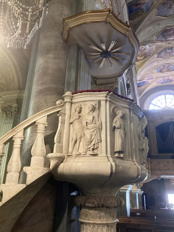 Pulpit at Cathedrale  di nostra Signora Assunta, Acqui Terme