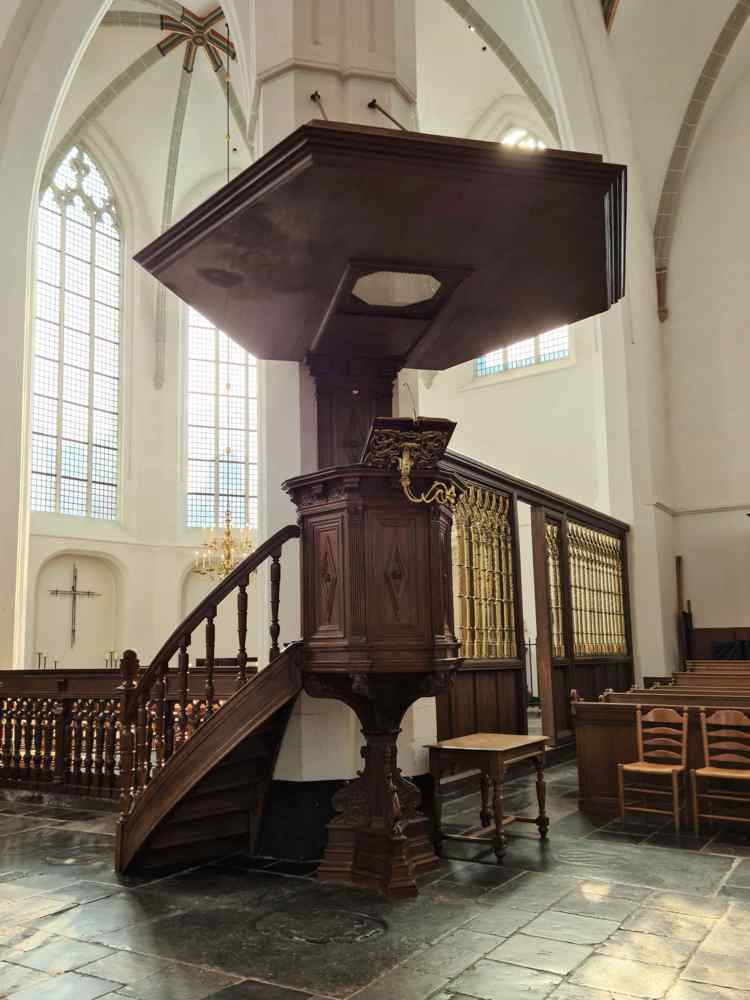 Preekstoel in Jacobikerk, Utrecht