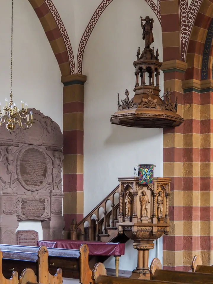 Preekstoel in Lutherkirche, Holzminden