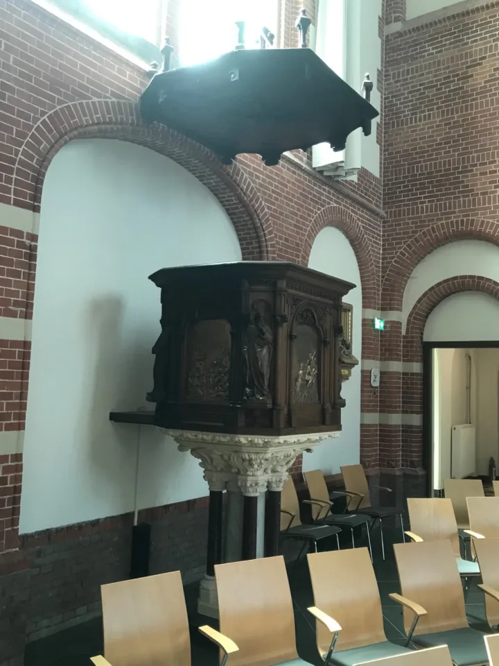 Preekstoel in Corneliuskerk, Limmen