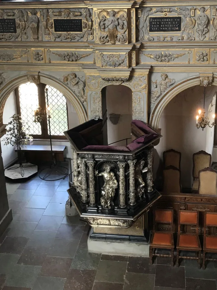 Preekstoel in Frederiksborg Slotskirke, Hillerod