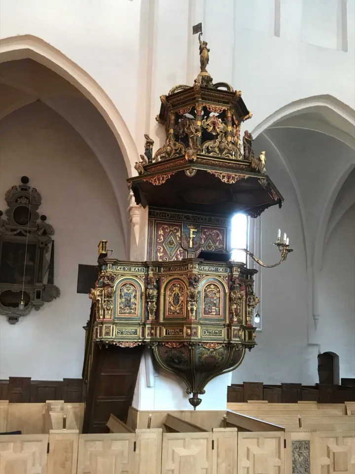 Preekstoel in Sankt Olai Kirke, Helsingor