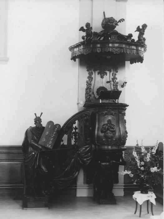Pulpit at Oud Katholieke Kerk, Egmond aan Zee