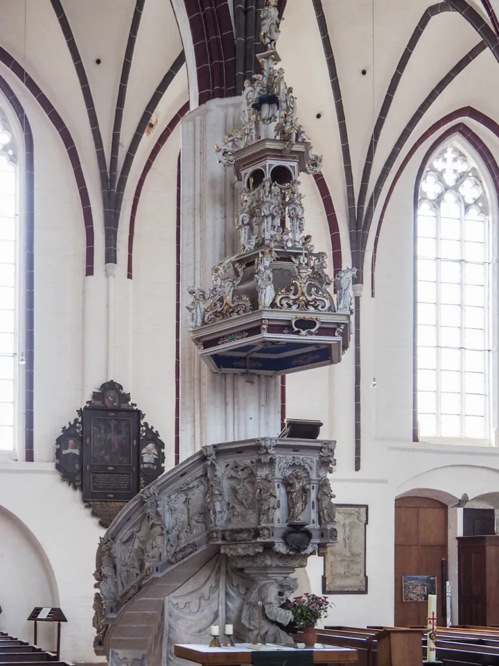 Preekstoel in St Stephanskirche, Tangermunde