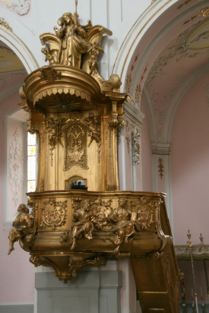Preekstoel in Kalocsa, Kalocsa-kathedraal 
