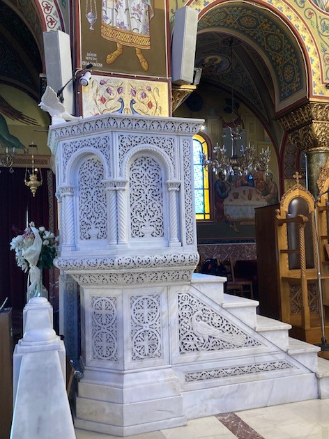 Preekstoel in Holy Trinity Cathedral, Piraeus