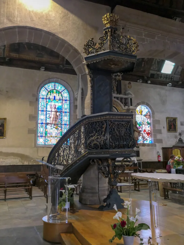 Pulpit at Eglise St Cornely, Carnac