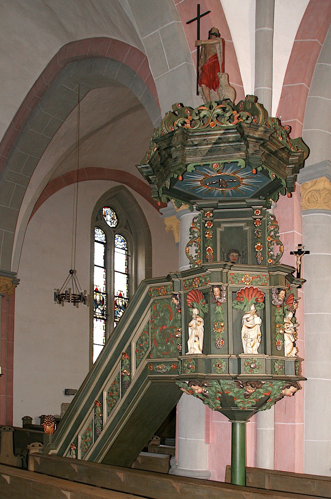 Pulpit at Sankt-Peter und Paul, Obermarsberg