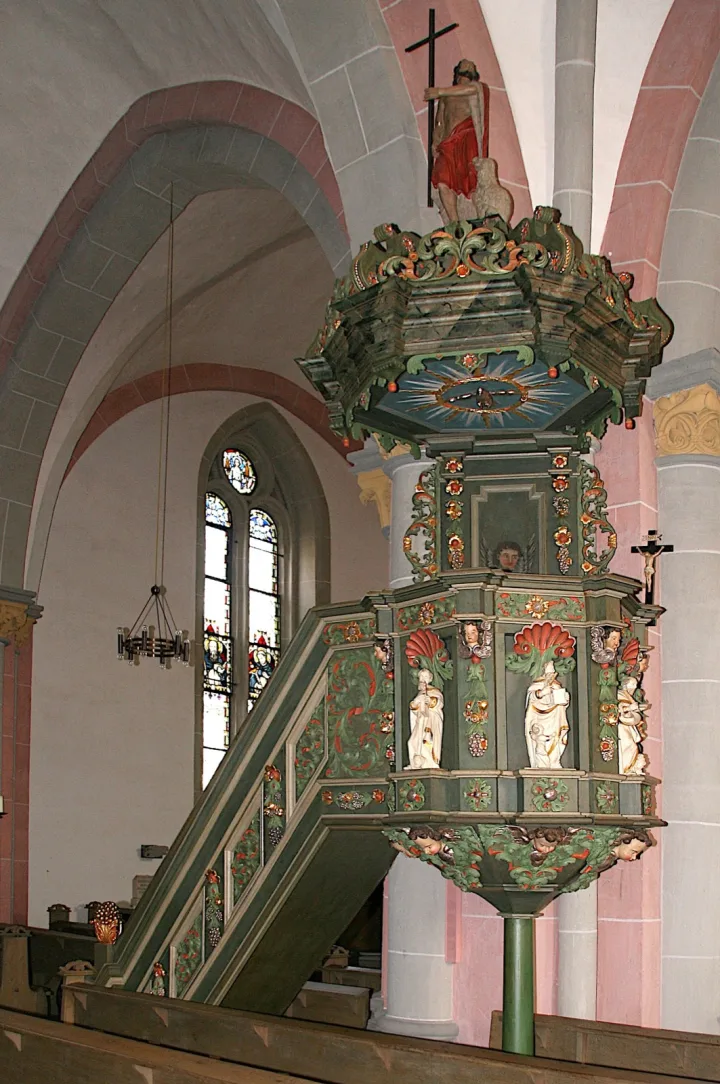 Preekstoel in Sankt-Peter und Paul, Obermarsberg