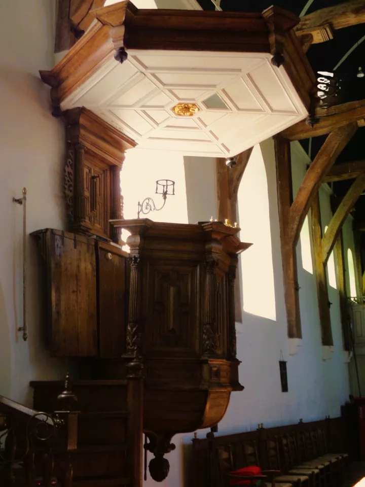 Preekstoel in Sint Radboudkerk (Redbadtsjerke), Jorwerd