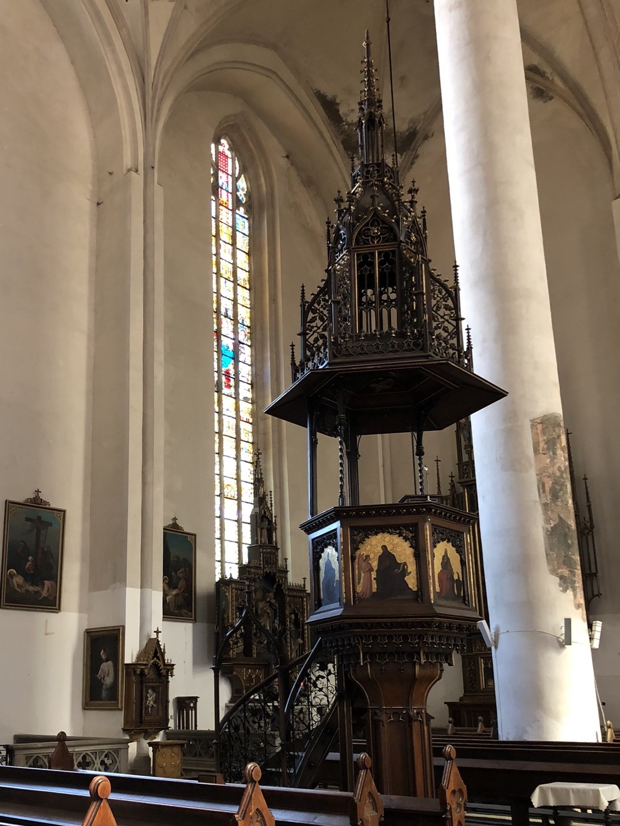 Pulpit at Chram Vs Mikulase a sv Alzbety, Cheb