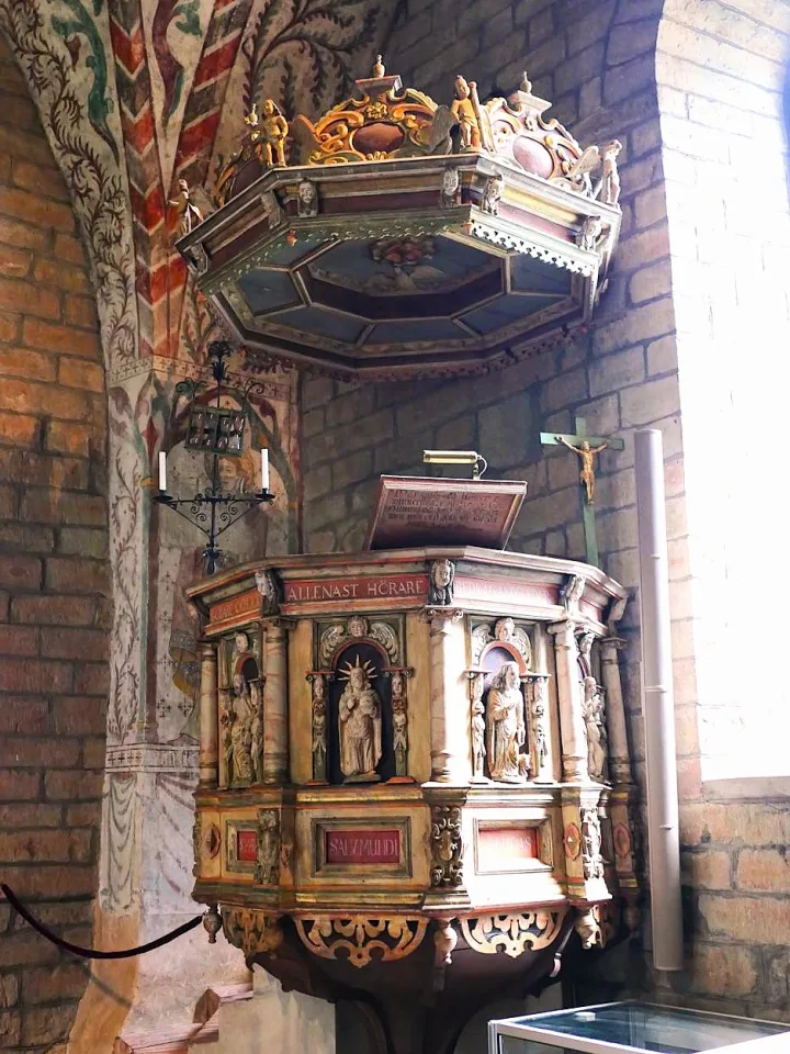 Preekstoel in Husaby Kyrka, Husaby