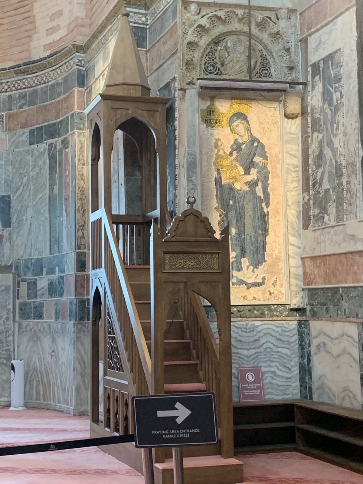 Preekstoel in Chorakerk, Istanbul