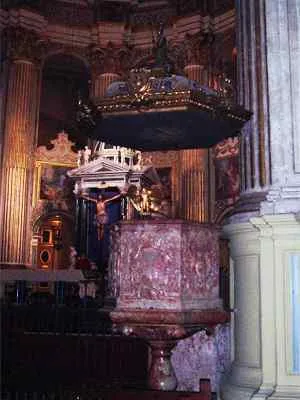 Preekstoel in Santa Iglesia Catedral Basilica de la Encarnacion, Malaga