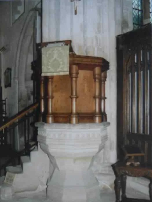Pulpit at St James' Church, Avebury