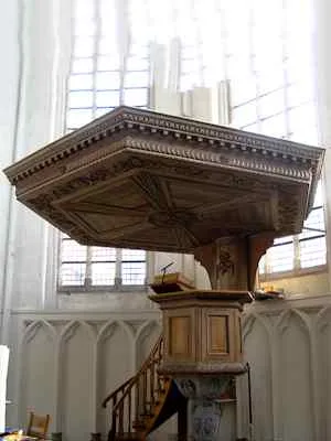 Preekstoel in Koorkerk, Middelburg