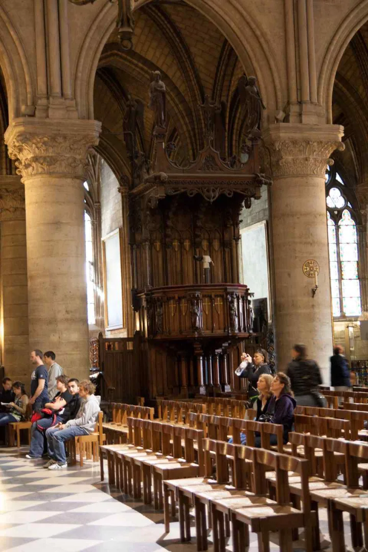Preekstoel in Notre Dame, Parijs