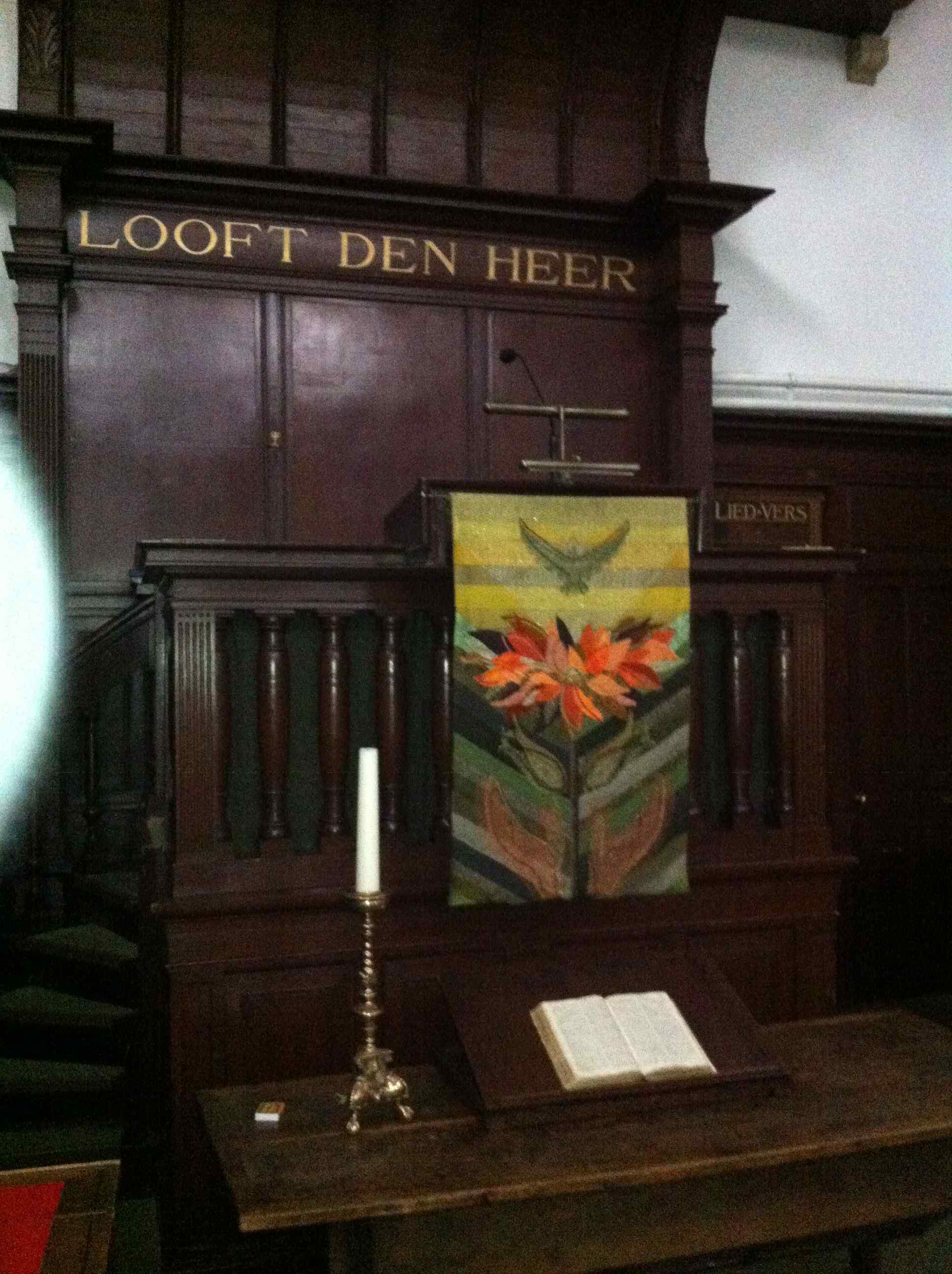 Preekstoel in Remonstrantse Kerk (De Genestet-kerk), Delft