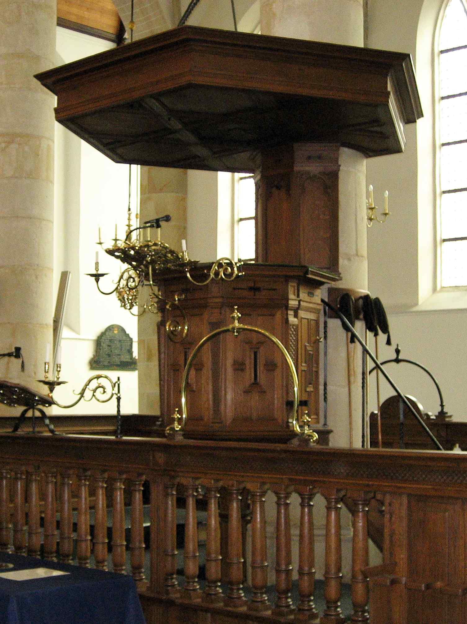 Preekstoel in Grote Kerk, Naarden Vesting