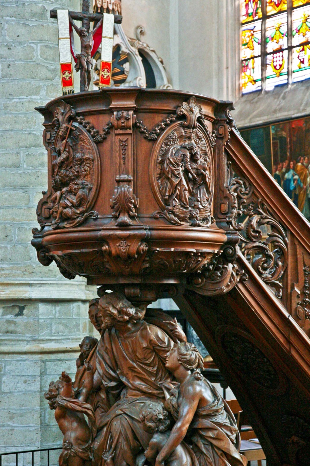 Preekstoel in St Katharinakerk, Hoogstraten