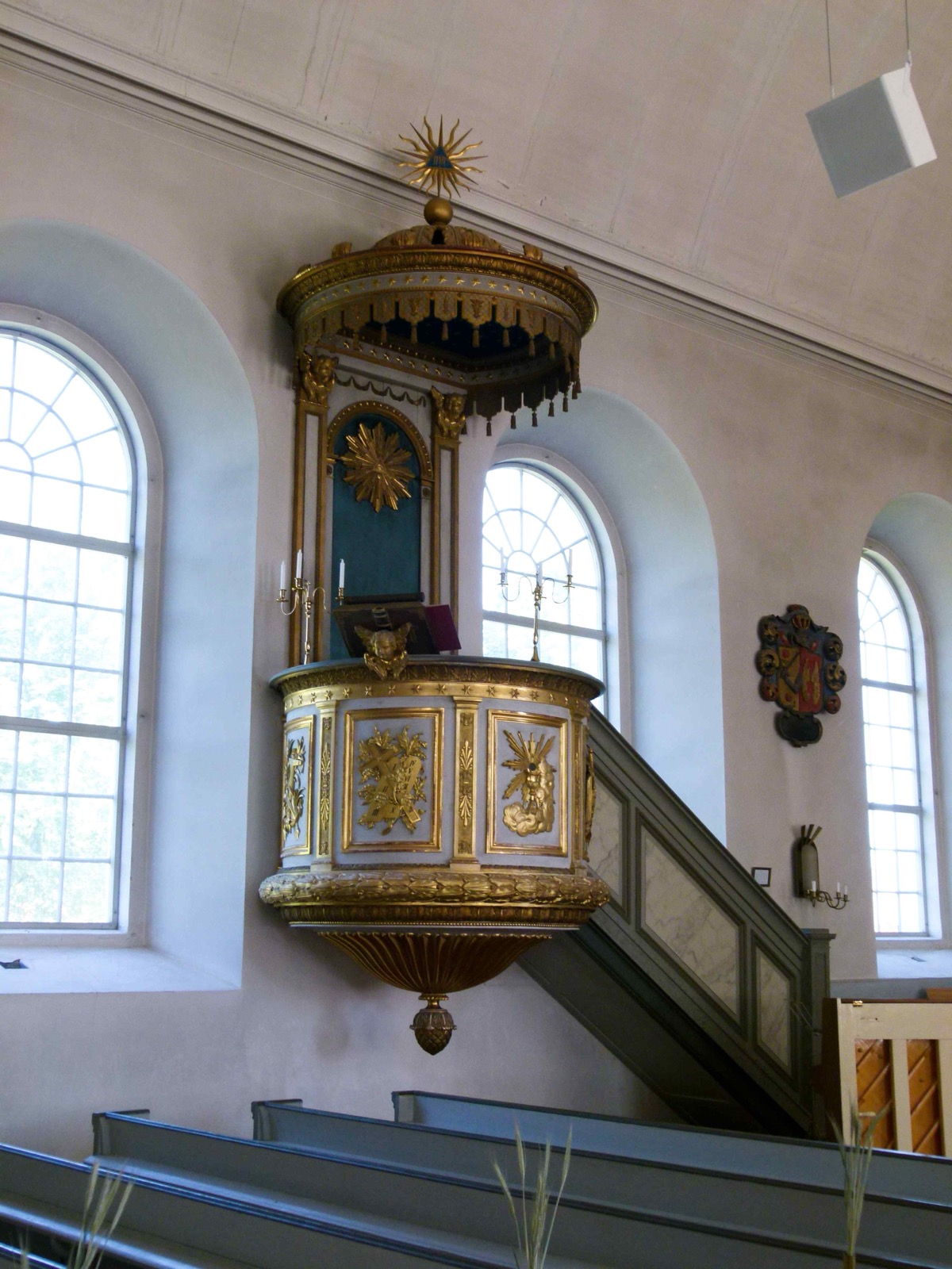 Pulpit at Roks kyrka, Odeshog