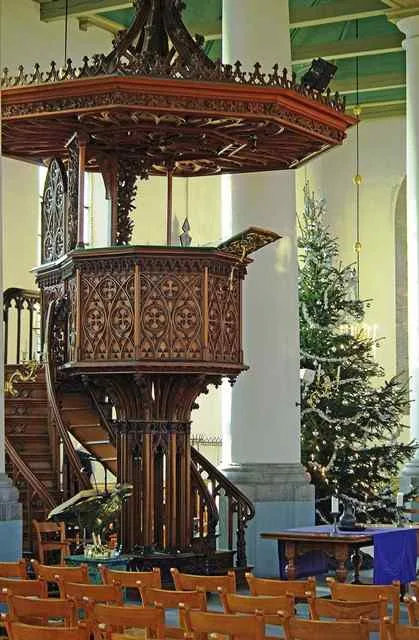 Preekstoel in Grote Kerk, Vlaardingen