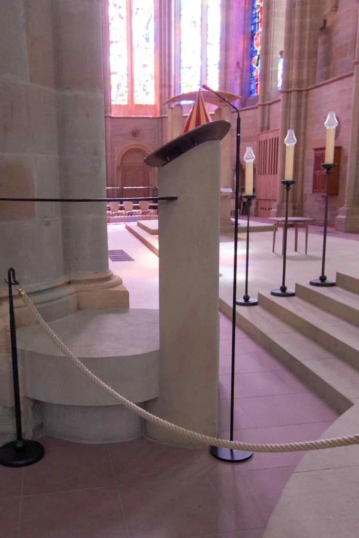 Preekstoel in  Liebfrauenkirche, Trier