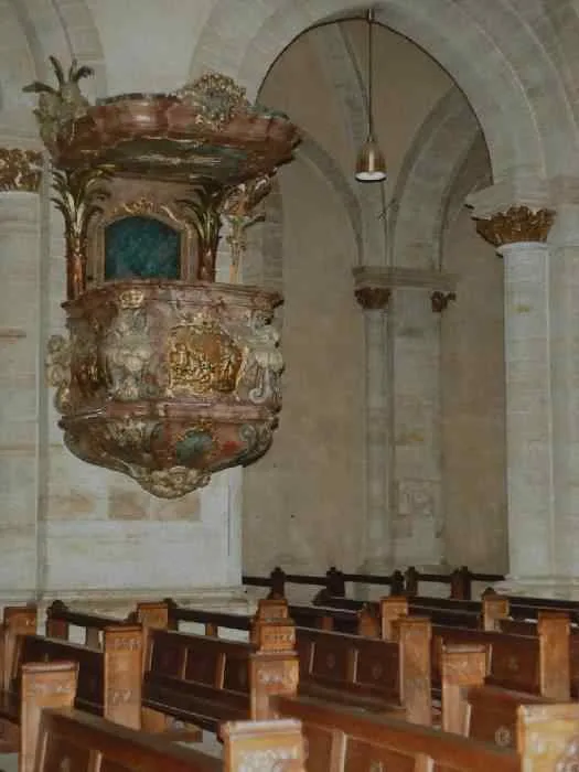 Preekstoel in Dom St. Peter, Osnabruck