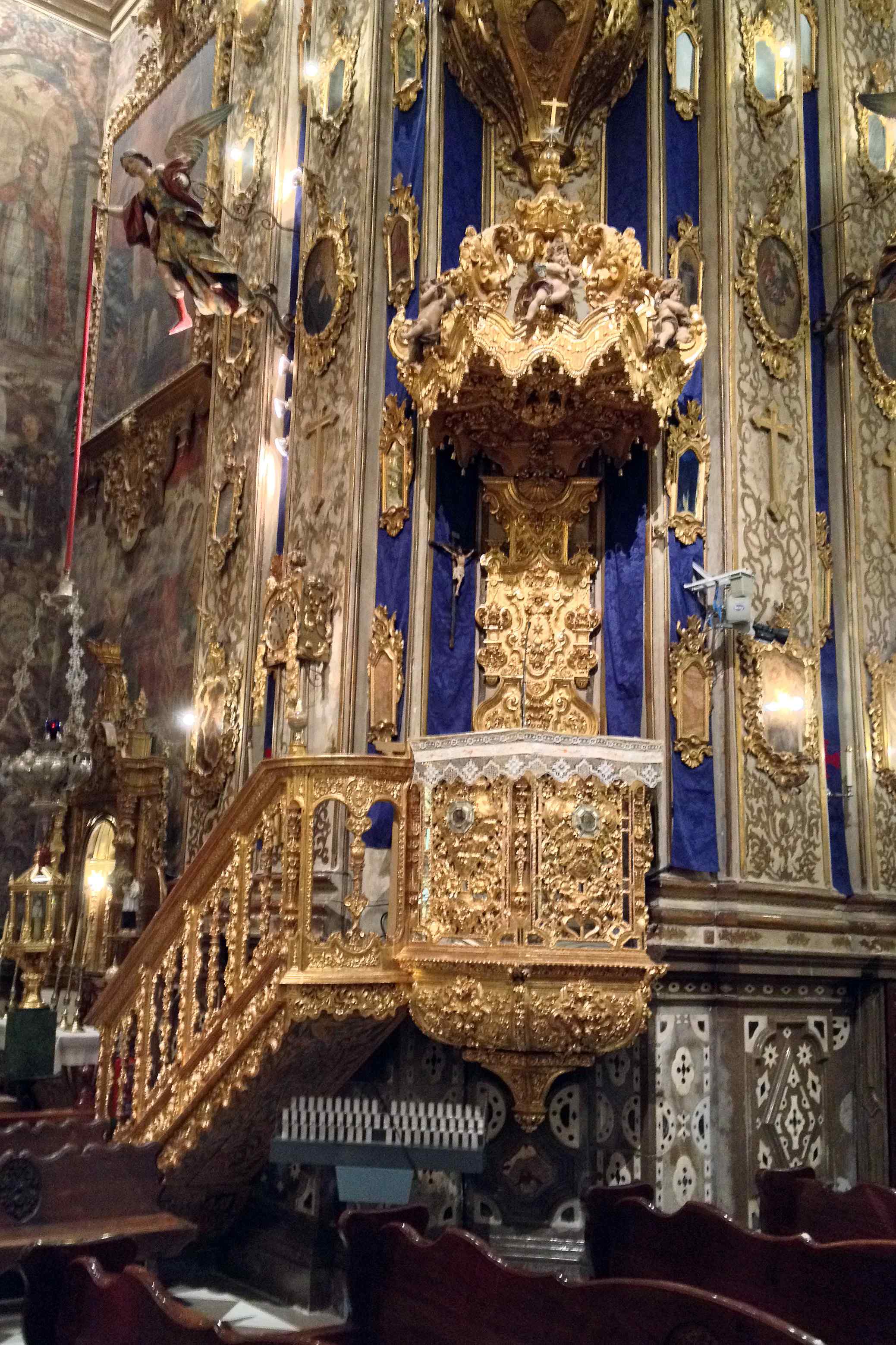 Pulpit at Basilica de San Juan de Dios, Granada
