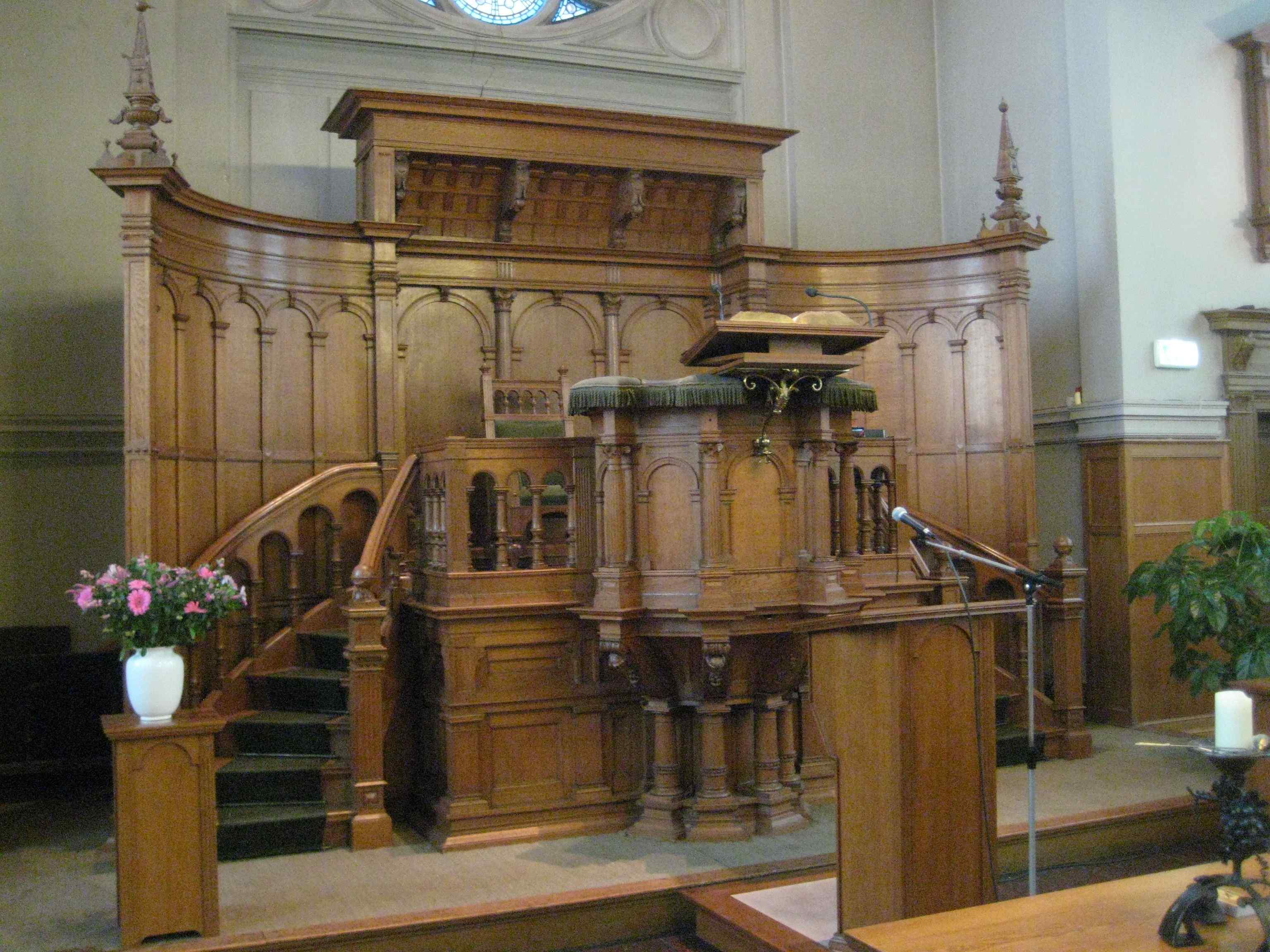 Pulpit at Penninckshuis, Deventer