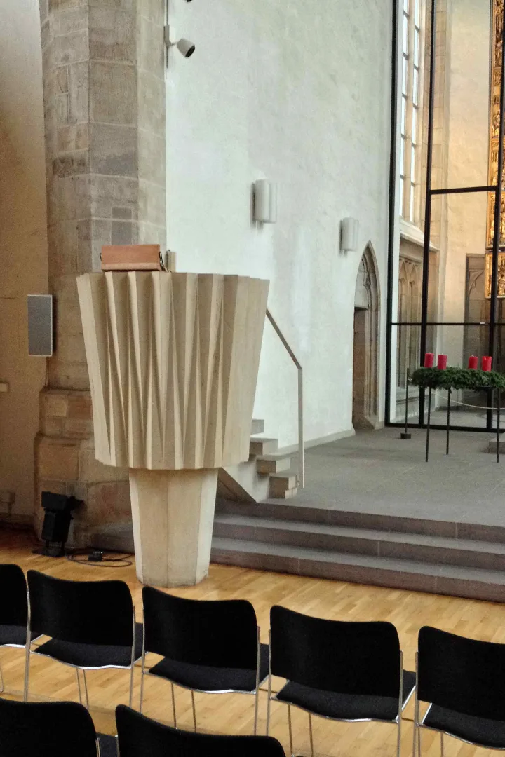 Preekstoel in Petrikirche, Dortmund