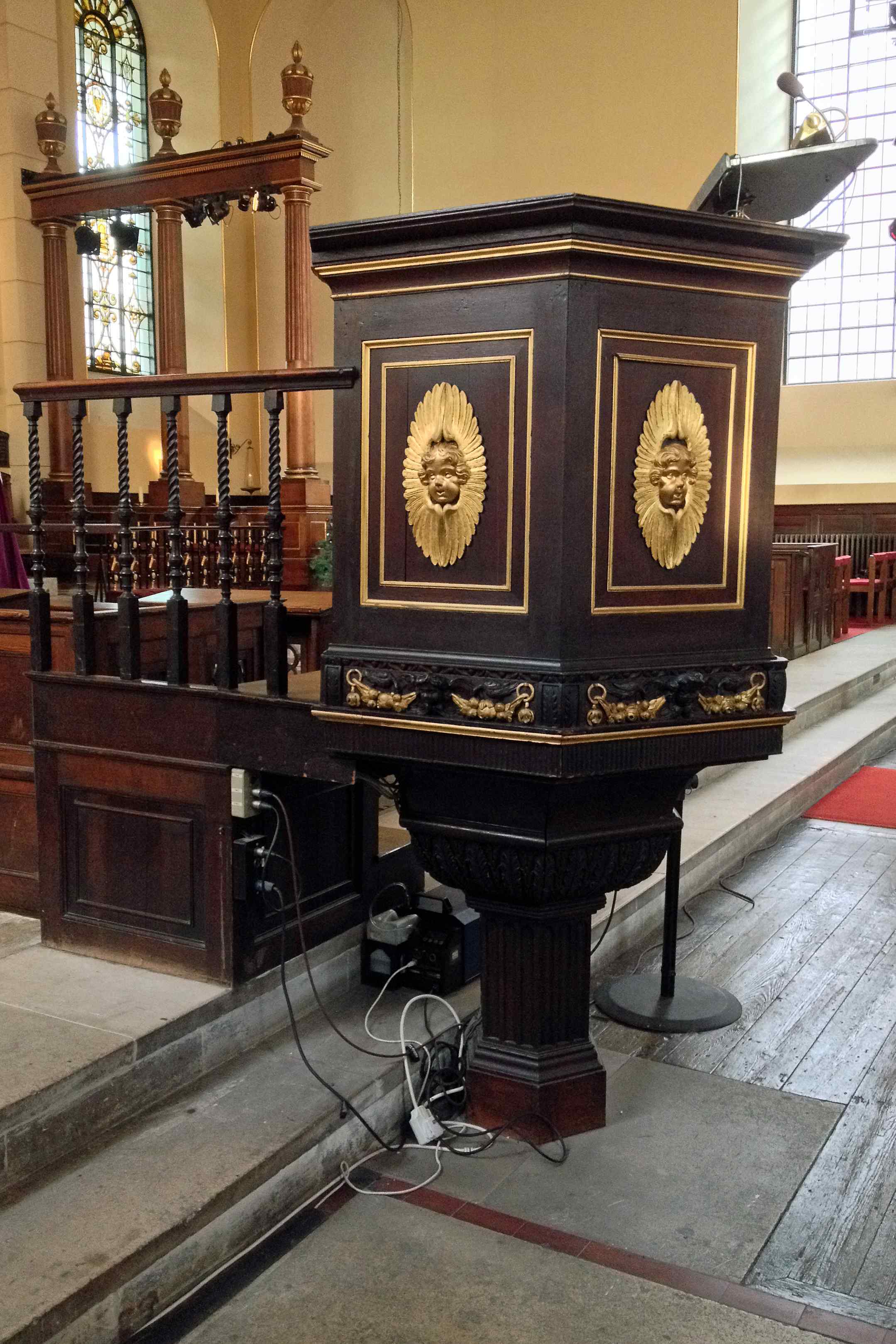 Preekstoel in St Pauls Church, London