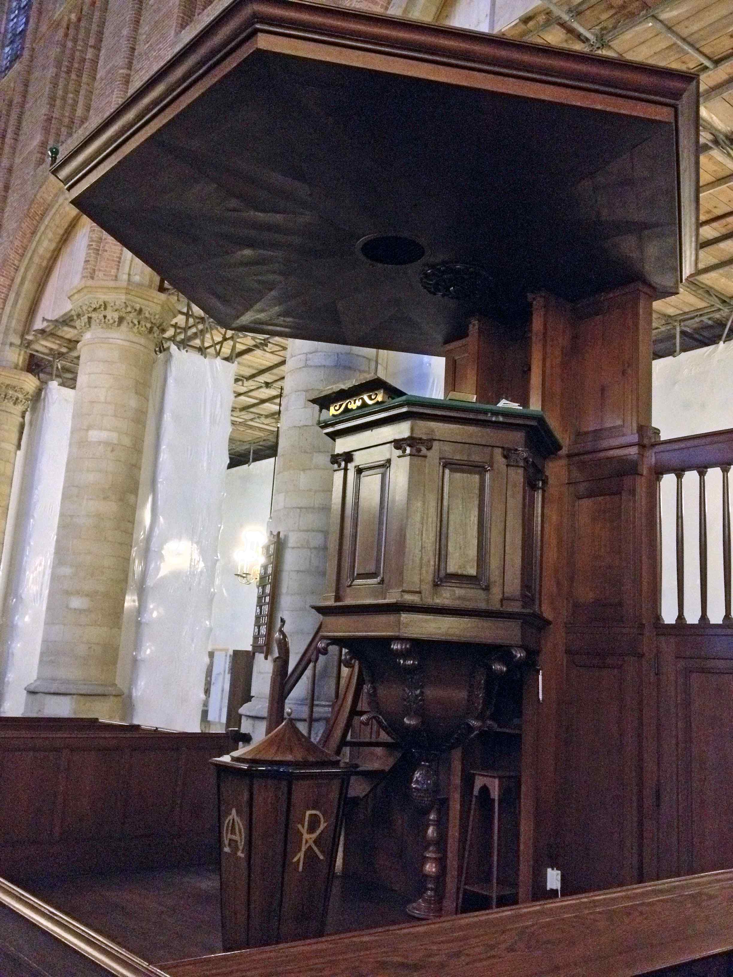 Preekstoel in Nieuwe Kerk, Delft