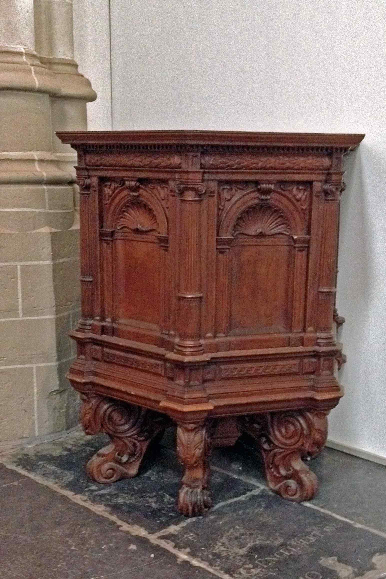 Pulpit at Nieuwe Kerk, Amsterdam
