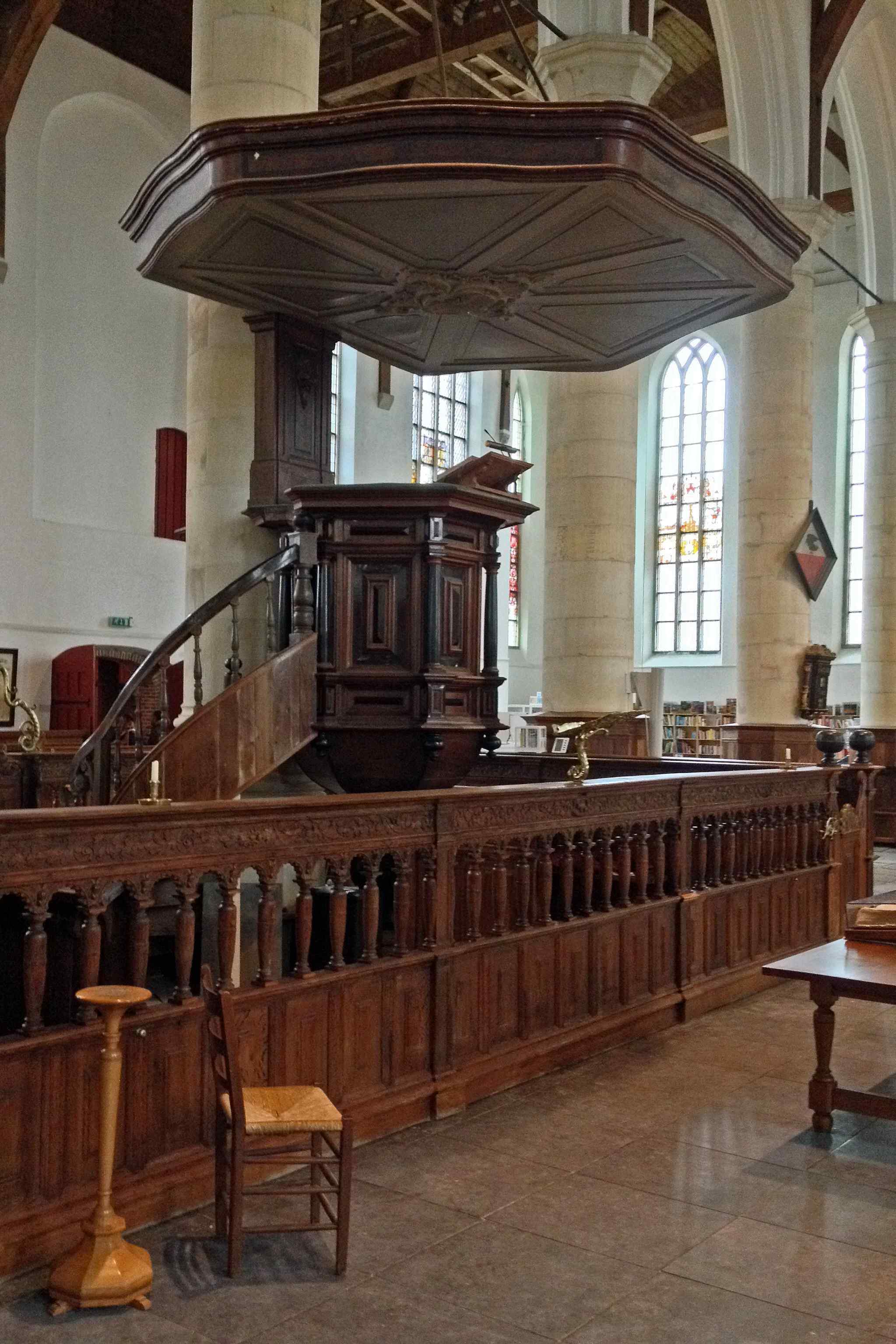 Preekstoel in Grote Kerk, Edam