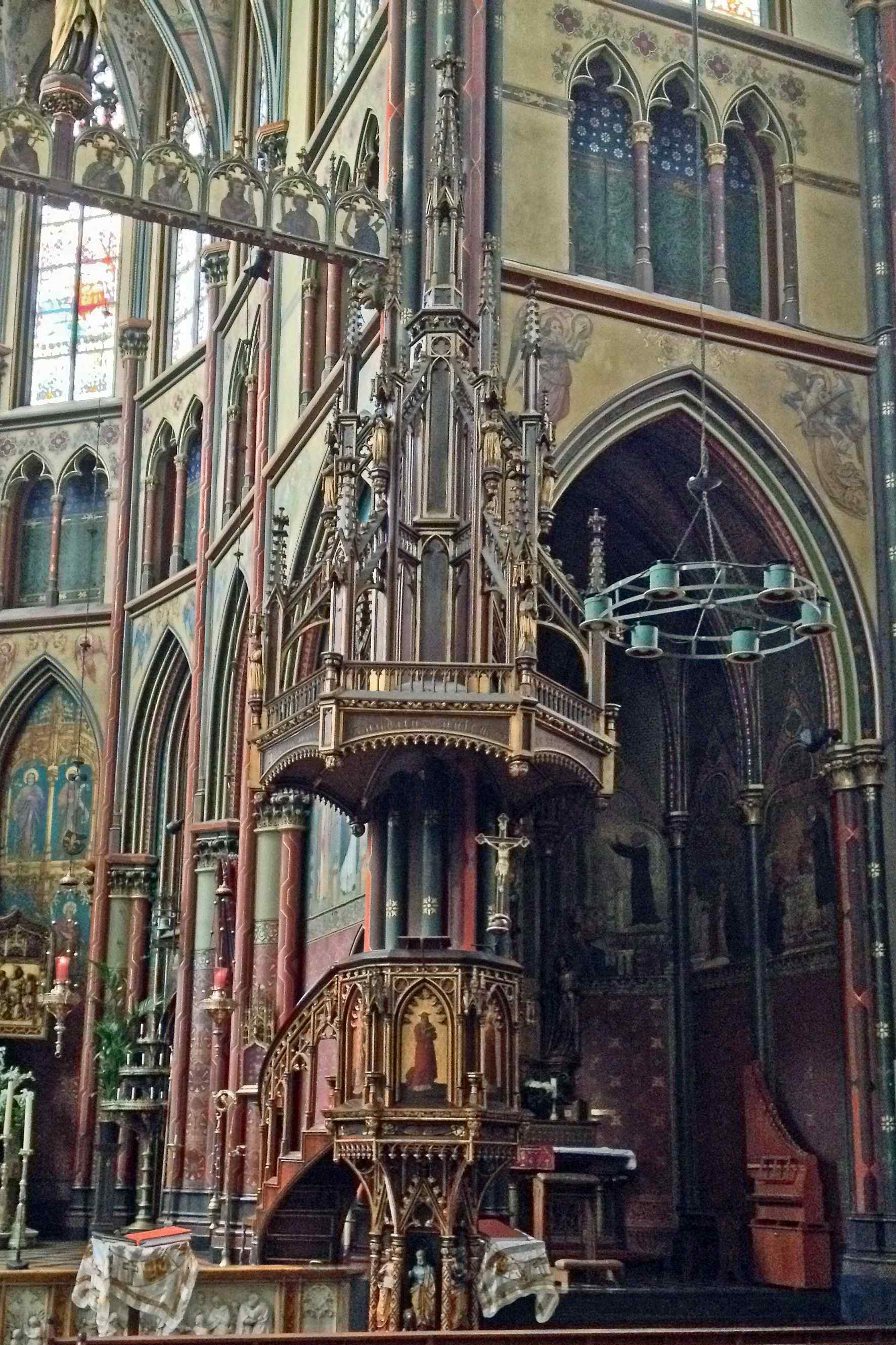 Pulpit at Onze Lieve Vrouwekerk, Amsterdam