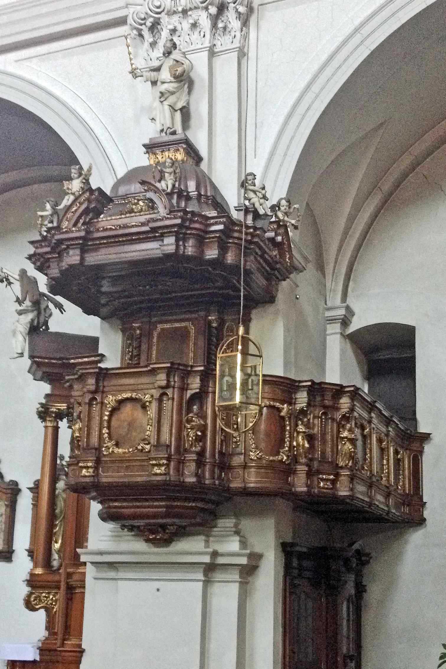 Preekstoel in Karmelitenkirche St Maria und St Theodoor, Bamberg