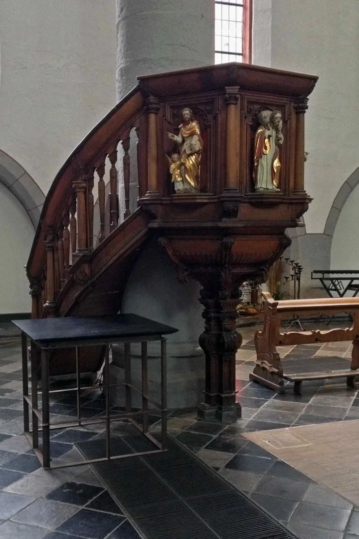 Preekstoel in Sankt Nikolaus, Aachen