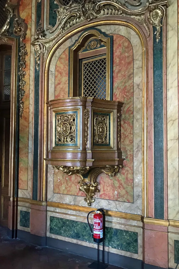 Preekstoel in PalÃ¡cio Nacional de Queluz, 2745-191 Queluz