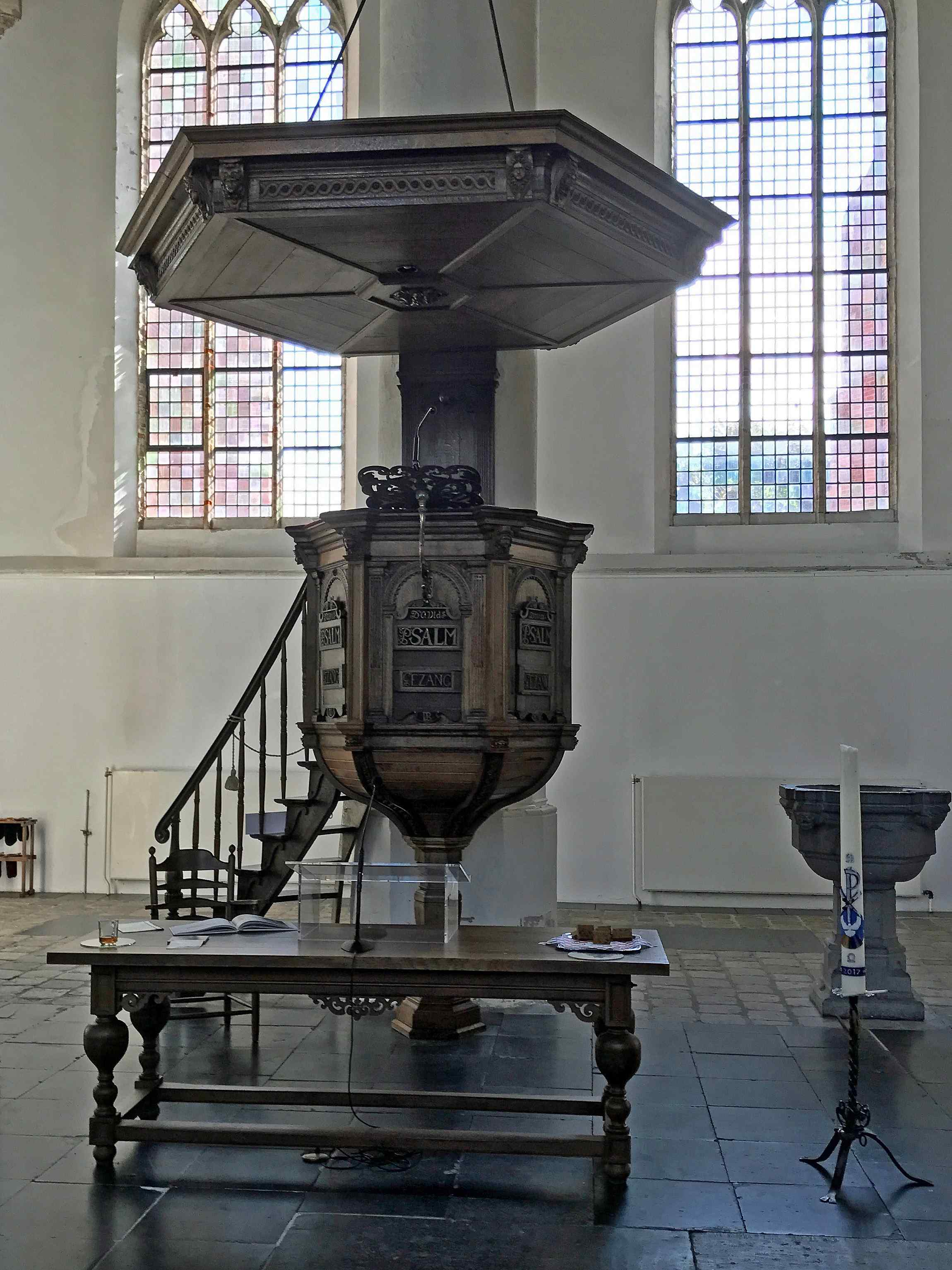 Preekstoel in Oude Jeroenskerk, Noordwijk
